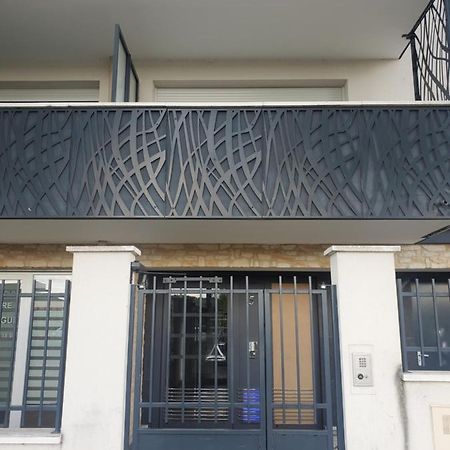 Joli Appartement Proche Du Centre-Reseau Orange Pour Capter Saint Fargeau Ponthierry Bagian luar foto
